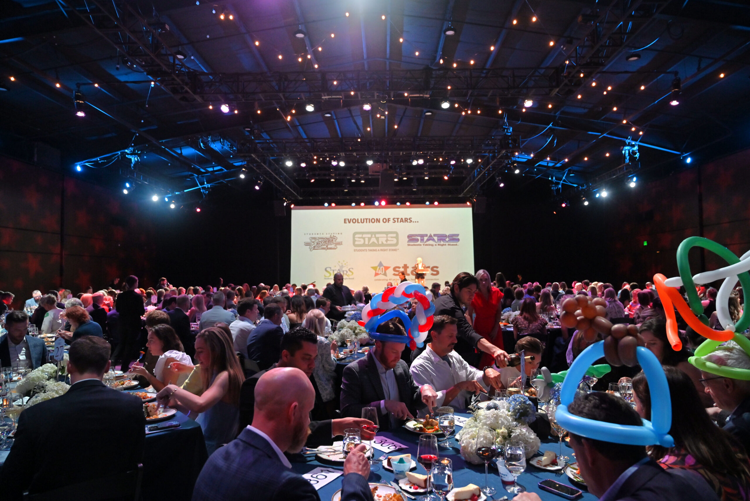 STARS Rising gala event in Nashville showing guests experiencing an evening supporting youth mental health services through STARS Nashville
